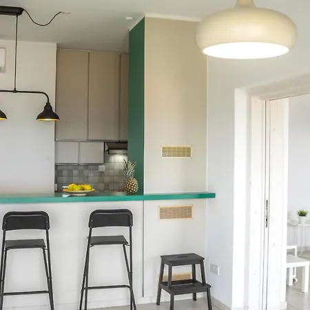 H2o Seafront Apartment *