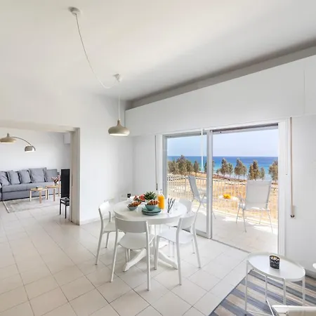 Apartment H2o Seafront Protaras