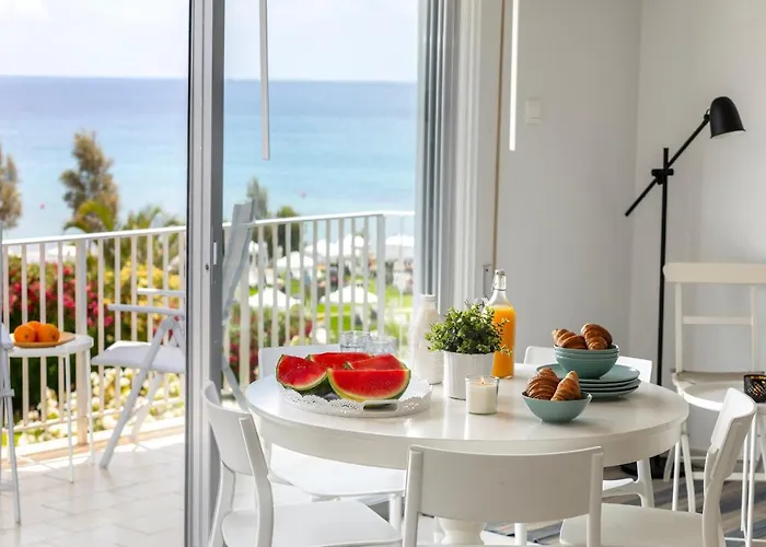 Apartament H2o Seafront Protaras