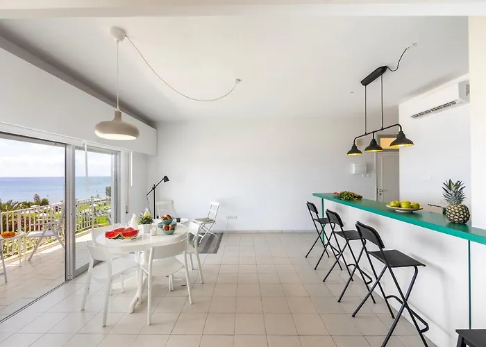 Apartament H2o Seafront *